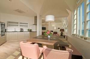 Küche im Luxus Penthouse Sunset in Binz