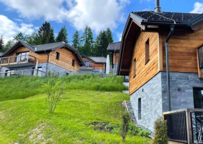11 exklusive Ferienhäuser/ Chalets Tomtegl auf der Hochrindl/ Kärnten in Österreich