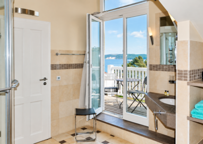 Ferienwohnung/ Penthouse Aegir in Binz an Strandpromenade